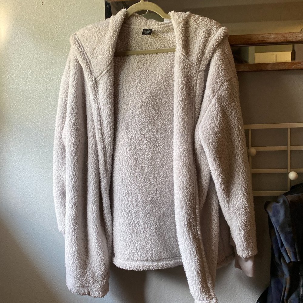 NWOT Cold Crush Hooded Cream Fuzzy Jacket